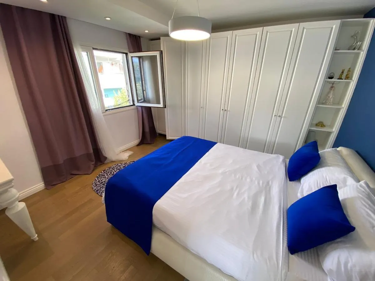Cozy & Stylish Apartment Tirana